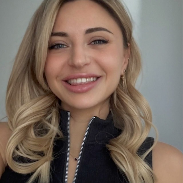 Попова Алина Александровна